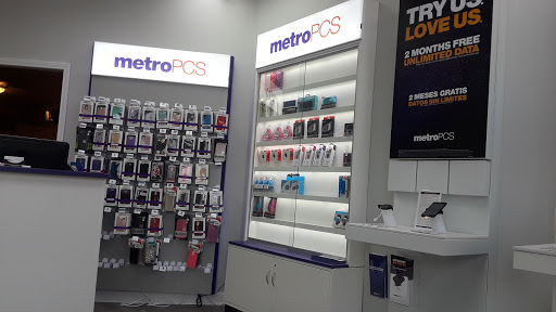 MetroPCS Authorized Dealer, 37041 Gratiot Ave, Charter Twp of Clinton, MI 48036, USA, 