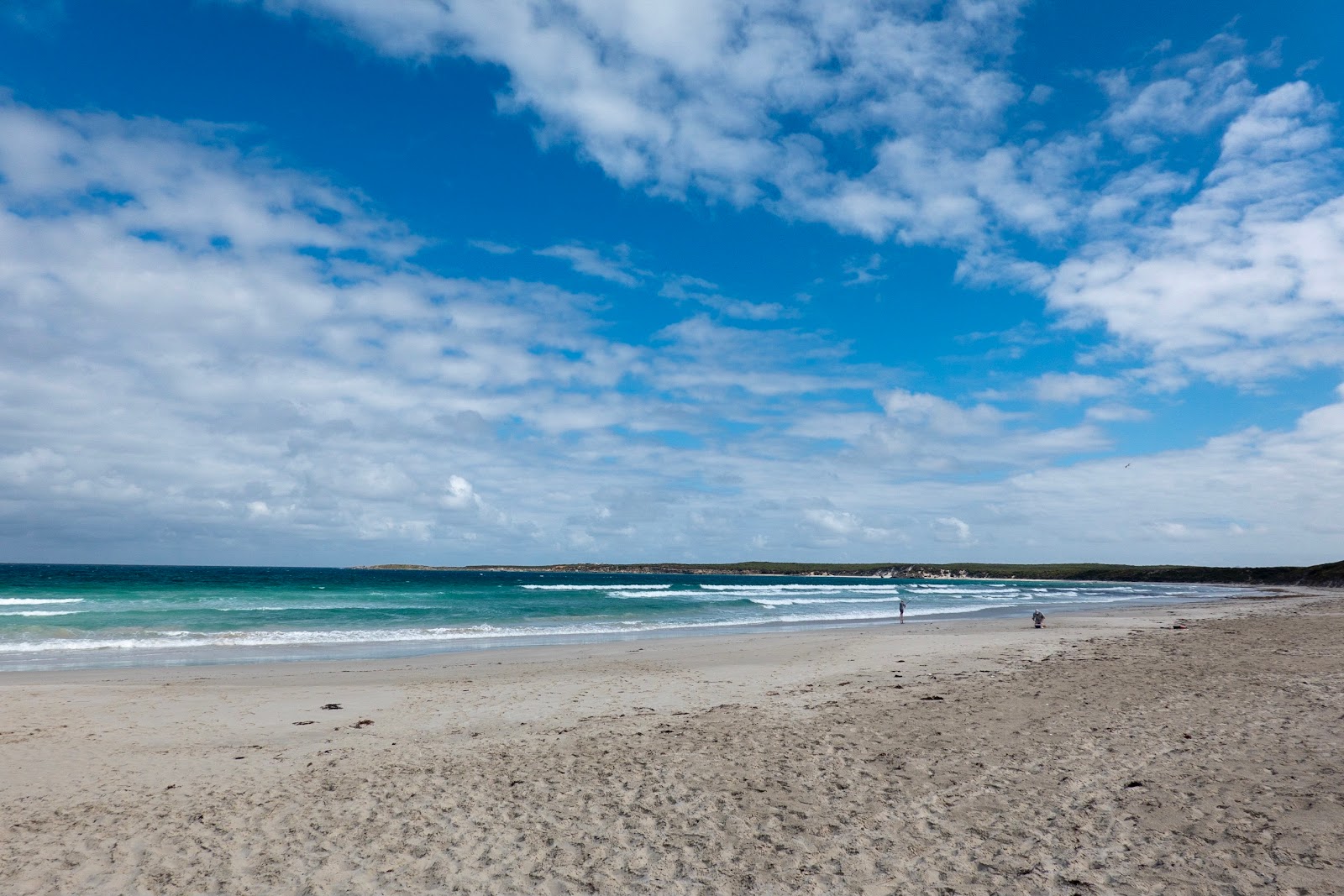 Foto de Vivonne Bay Beach - lugar popular entre los conocedores del relax