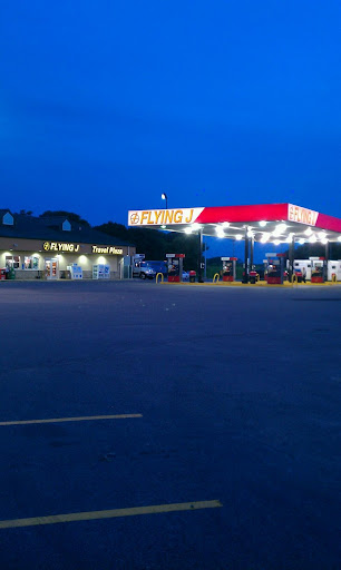 Gas Station «Flying J», reviews and photos, 8051 Bagley Ave, Northfield, MN 55057, USA