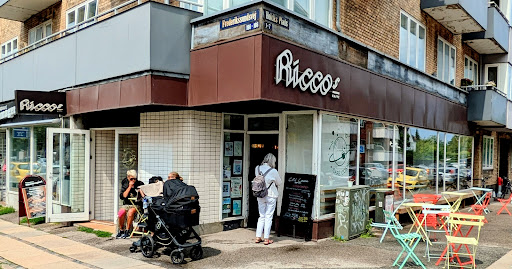 Café Cosmo in Copenhagen, Rødovre