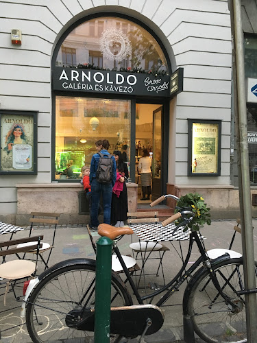 Gross Arnold galéria és kávézó - Múzeum