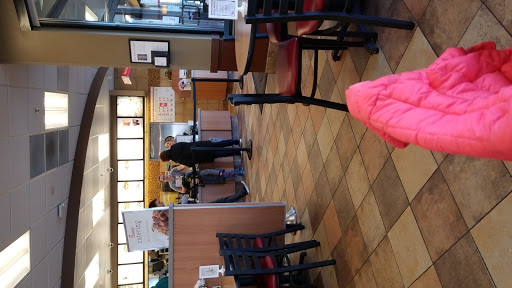 Fast Food Restaurant «Chick-fil-A», reviews and photos, 950 N Elmhurst Rd, Mt Prospect, IL 60056, USA