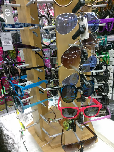 Beauty Supply Store «Beauty Exchange Beauty Supply», reviews and photos, 1020 W Sunrise Blvd, Fort Lauderdale, FL 33311, USA