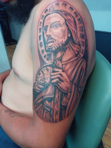 Tattoo Shop «Rage Tattoo», reviews and photos, 6411 Whittier Blvd, Los Angeles, CA 90022, USA