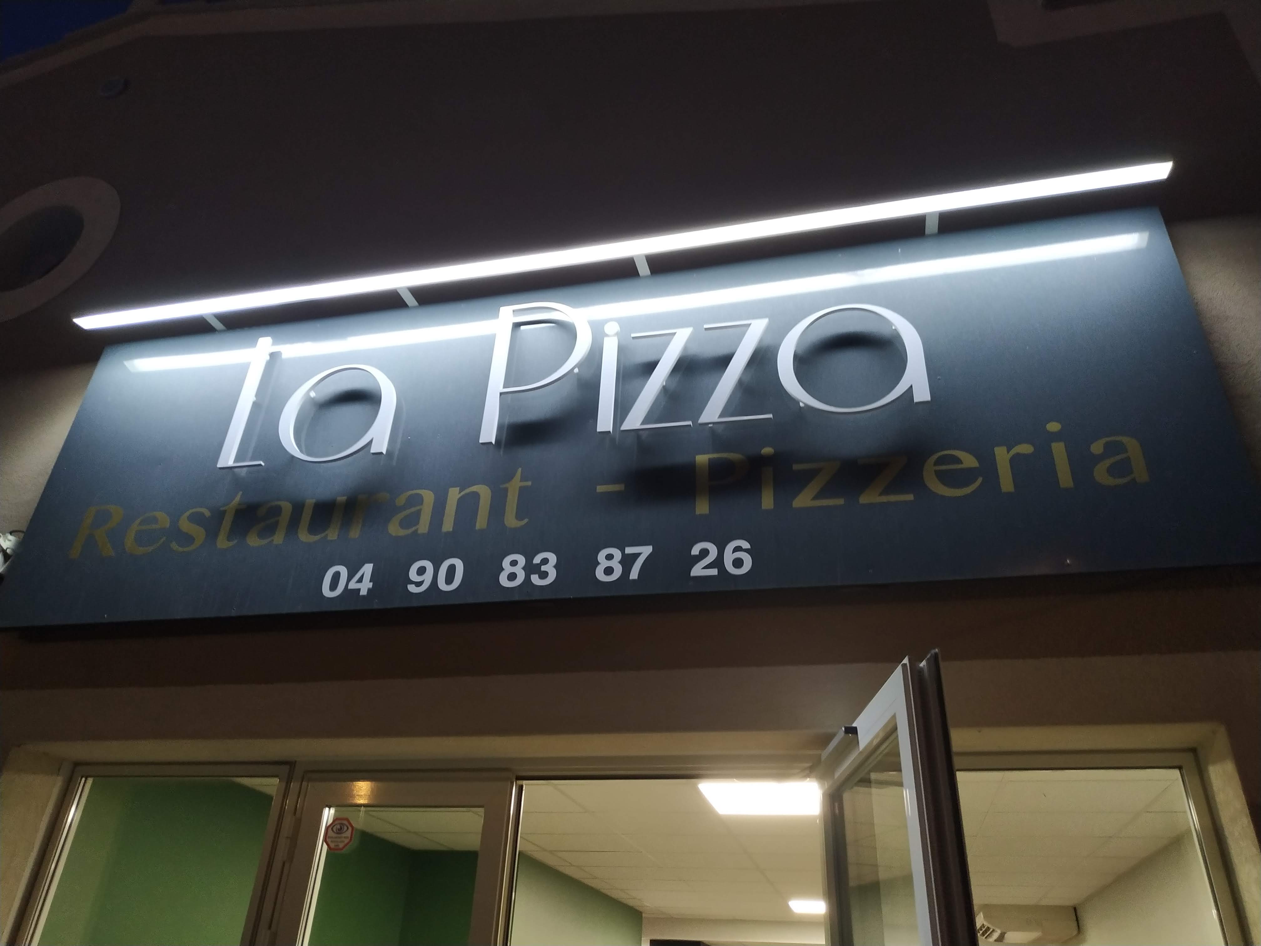 Photo n° 3 de l'avis de Super.i fait le 27/09/2019 à 05:53
