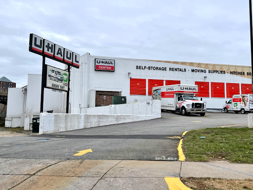 Truck Rental Agency «U-Haul Moving & Storage at Capitol Ave», reviews and photos, 755 Capitol Ave, Hartford, CT 06106, USA