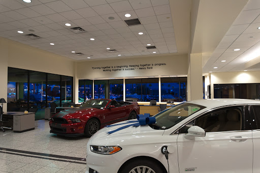 Ford Dealer «Holmes Tuttle Ford Auto Mall Tucson», reviews and photos, 660 W Auto Mall Dr, Tucson, AZ 85705, USA