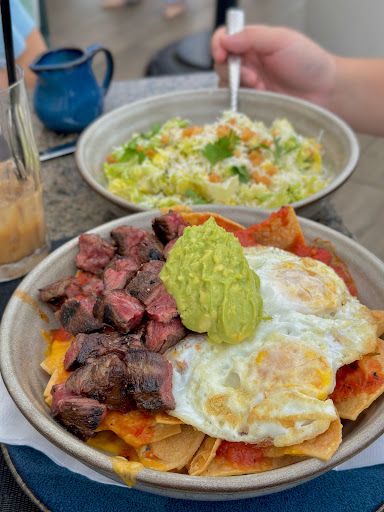 Steak nachos