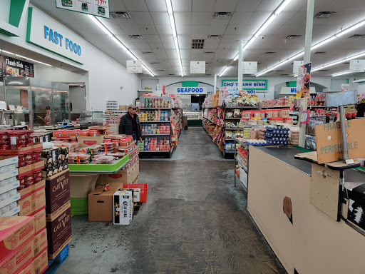 Cho Thanh Binh Supermarket