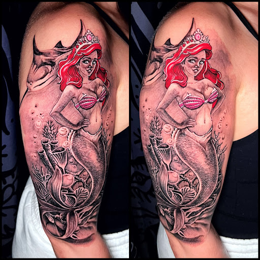 Explore long narrow tattoo ideas, creative tattoo ideas in Honolulu, available at Aloha Tattoo Waikiki Hilton Hawaiian Village Rainbow Bazaar