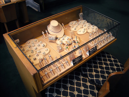 Jeweler «Margulis Jewelers», reviews and photos, 800 SW Broadway, Portland, OR 97205, USA