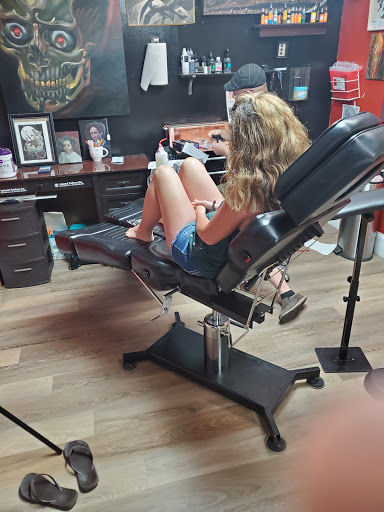 Tattoo Shop «Island Tattoo Co», reviews and photos, 115 Arrow Rd # A1, Hilton Head Island, SC 29928, USA