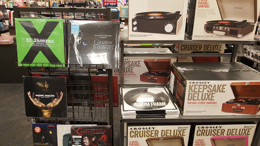 Book Store «Books-A-Million», reviews and photos, 6170 W Grand Ave #309, Gurnee, IL 60031, USA