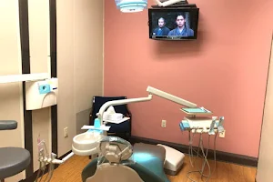Friendly Dental of Worcester image