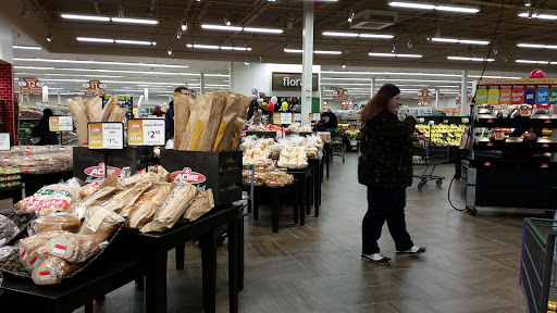 Grocery Store «Acme Fresh Market No. 19», reviews and photos, 2905 Whipple Ave NW, Canton, OH 44708, USA
