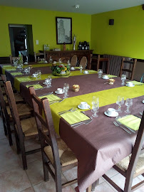 Atmosphère du Restaurant français Restaurant chez Solange à Saint-Mars-la-Réorthe - n°18