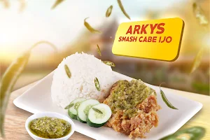 Arkys Smash Chicken, Ahim image