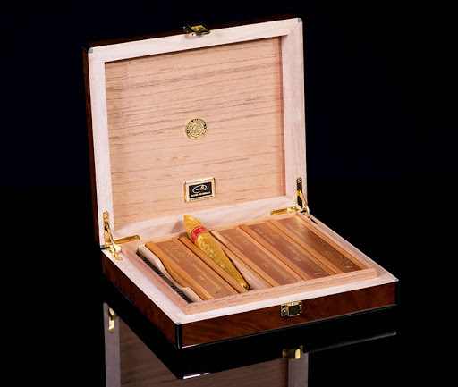 Tobacco Shop «The Cigar Factory Lounge», reviews and photos, 2804 E Los Angeles Ave, Simi Valley, CA 93065, USA