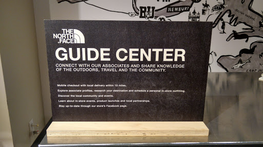 Clothing Store «The North Face», reviews and photos, 326 Newbury St, Boston, MA 02115, USA