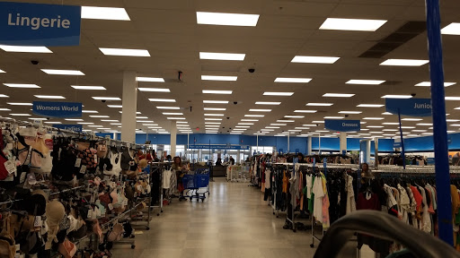 Clothing Store «Ross Dress for Less», reviews and photos, 350 W Army Trail Rd, Bloomingdale, IL 60108, USA