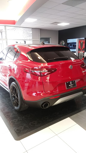 Car Dealer «Alfa Romeo FIAT of McKinney», reviews and photos, 800 N Central Expy, McKinney, TX 75070, USA
