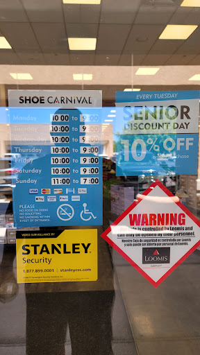 Shoe Store «Shoe Carnival», reviews and photos, 3035 N Rock Rd, Wichita, KS 67226, USA