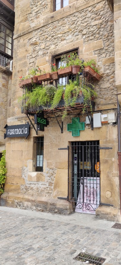 Farmacias en Comillas, Cantabria: Gu&iacute;a completa
