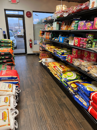 Grocery Store «Shalimar Grocery», reviews and photos, 332 S Green Bay Rd, Waukegan, IL 60085, USA