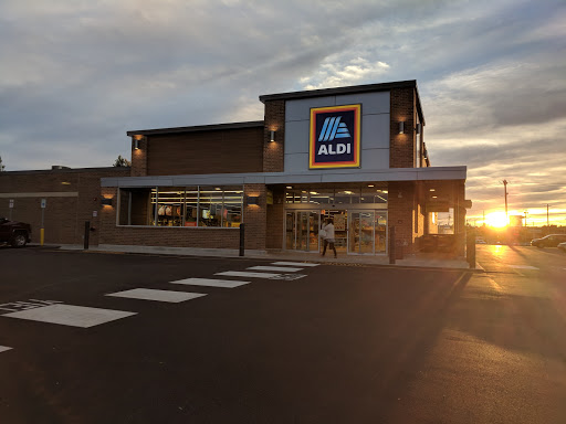 Supermarket «ALDI», reviews and photos, 1165 Arsenal St, Watertown, NY 13601, USA