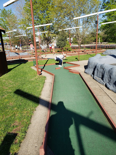 Amusement Center «Putt-Putt Fun Center», reviews and photos, 5720 Bardstown Rd, Louisville, KY 40291, USA