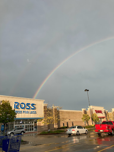 Clothing Store «Ross Dress for Less», reviews and photos, 475 E Lincoln Hwy, New Lenox, IL 60451, USA
