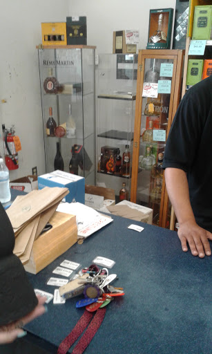 Liquor Store «Montgomery County Liquor & Wine - Cloverly», reviews and photos, 723 Cloverly St, Silver Spring, MD 20905, USA