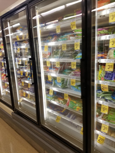 Grocery Store «Safeway», reviews and photos, 437 S King St, Leesburg, VA 20175, USA