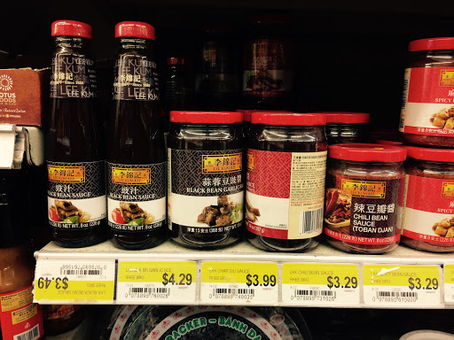 Supermarket «Capitol Supermarket», reviews and photos, 1231 11th St NW, Washington, DC 20001, USA