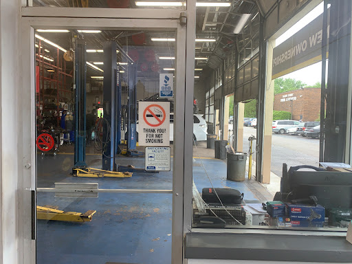Car Repair and Maintenance «Midas», reviews and photos, 832 E Roosevelt Rd, Lombard, IL 60148, USA