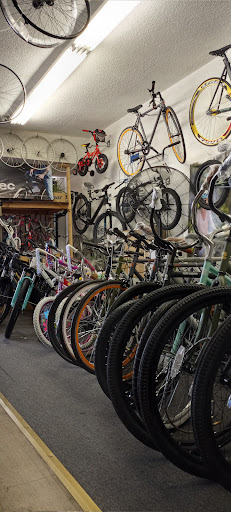 Bicycle Store «YG Bicycles», reviews and photos, 13747 Foothill Blvd, Sylmar, CA 91342, USA