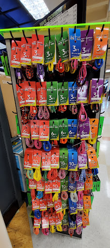 Grocery Store «Fred Meyer», reviews and photos, 777 NW Kings Blvd, Corvallis, OR 97330, USA