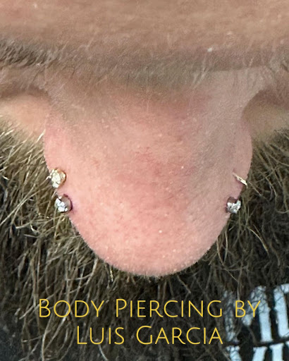 Explore street tattoos ideas, creative tattoo ideas in Gloucester City, available at 12 oz. Studios Tattoos and Piercing Brooklawn