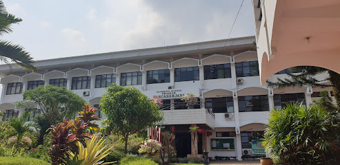 Gedung C Universitas Gajayana Malang