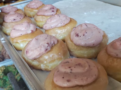 Donut Shop «Firecakes Donuts», reviews and photos, 2453 N Clark St, Chicago, IL 60657, USA