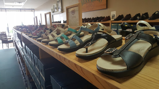 Shoe Store «SAS Shoes», reviews and photos, 215 S Hurstbourne Pkwy # 105, Louisville, KY 40222, USA