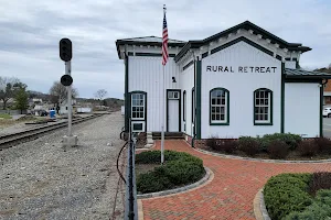 Rural Retreat Depot image