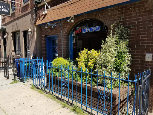 Hoboken Pet emporium, 600 Park Ave, Hoboken, NJ 07030, USA, 