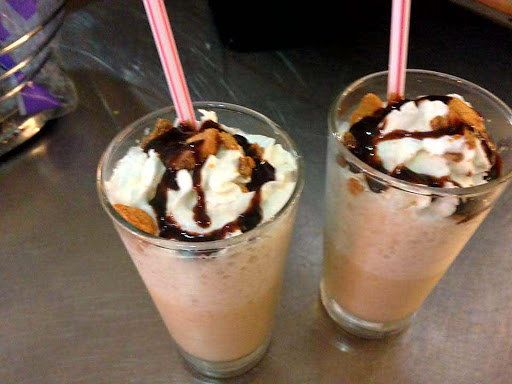 Coffee Shop «Common Grounds», reviews and photos, 205 W Washington St, Hartford City, IN 47348, USA