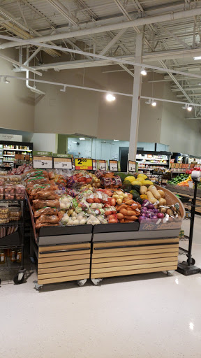 Grocery Store «Meijer», reviews and photos, 3911 US-22, Loveland, OH 45140, USA