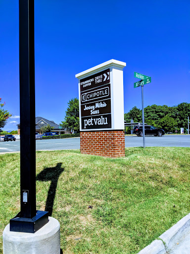 Pet Store «Pet Valu», reviews and photos, 2040 Abbey Rd, Charlottesville, VA 22911, USA