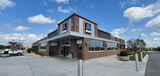 Supermarket «ALDI», reviews and photos, 8640 W 135th St, Overland Park, KS 66223, USA