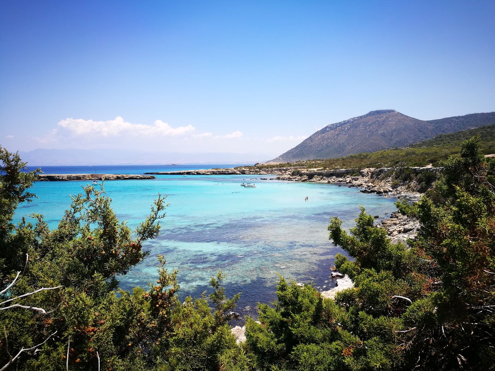 Foto di Spiaggia della Laguna Blu con molto pulita livello di pulizia