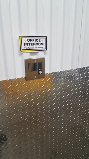 Self-Storage Facility «Safeguard Self Storage», reviews and photos, 6014 N California Ave, Chicago, IL 60659, USA