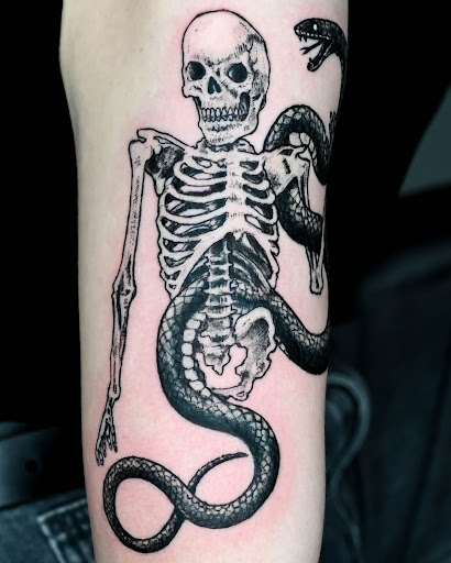 Explore forearm tattoo ideas for women, creative tattoo ideas in Saint Petersburg, available at Phoebus Tattoos